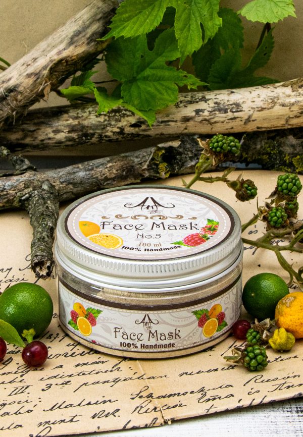 Face Mask No.5 - Fakó, élettelen bőrre